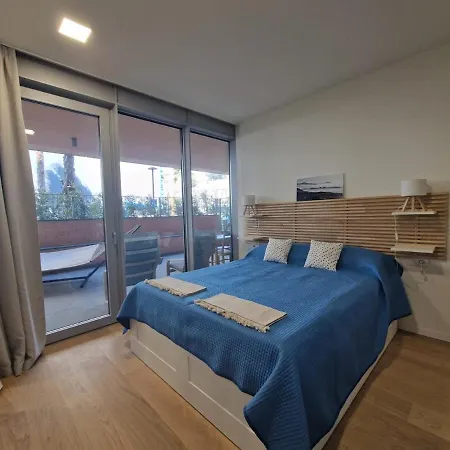 Apartment Waterfront With Terrace *